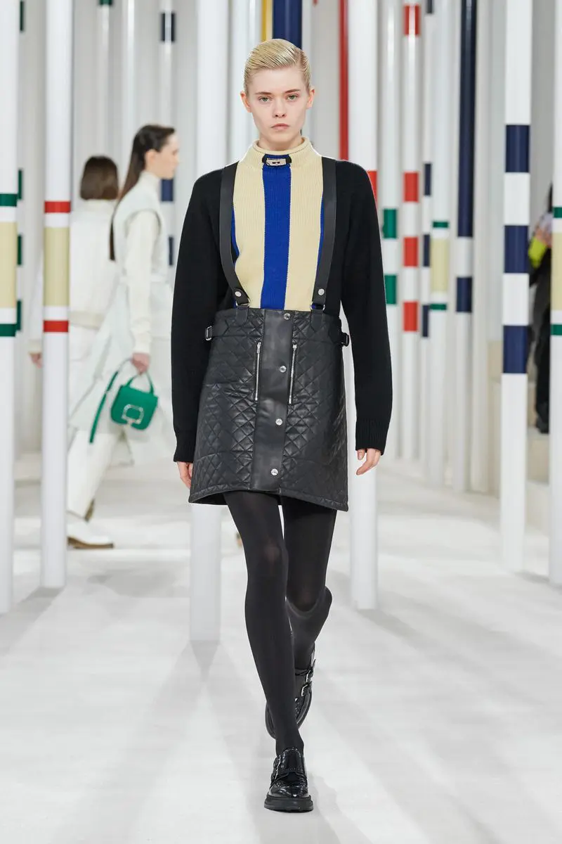 Модная юбка с пуговицами осень-зима из коллекции Hermès