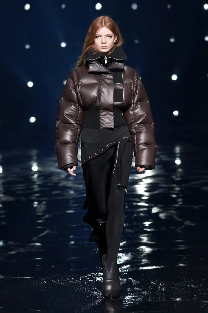 Модная куртка осень-зима Givenchy