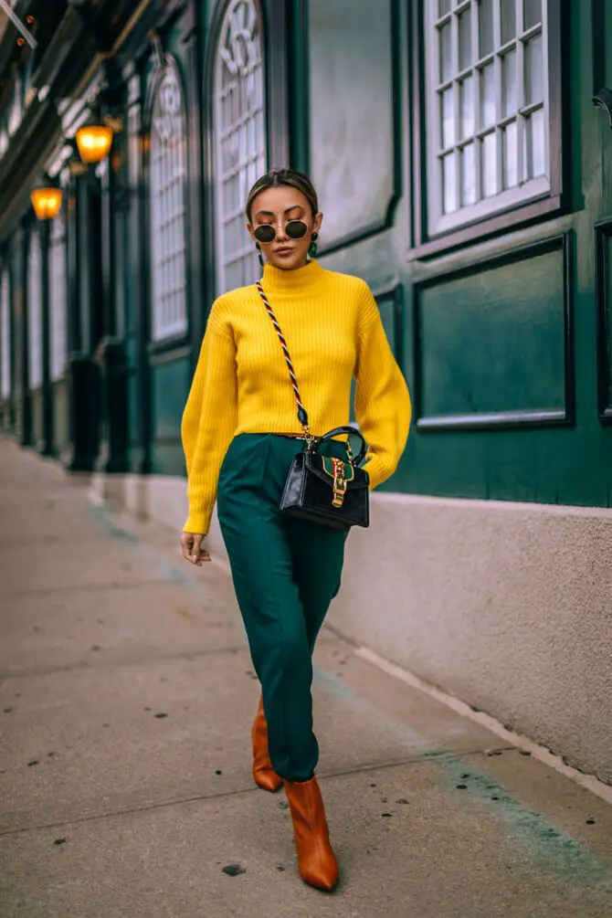С чем носить яркие брюки ранней осенью: модные сочетания 18