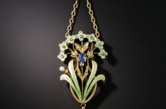 Ожерелье с Подвеской из сапфирового жемчуга в стиле модерн с эмалью и жемчугом