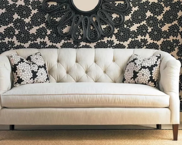белый диван в интерьере гостиной