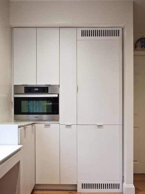 Встроенный холодильник для маленькой кухни